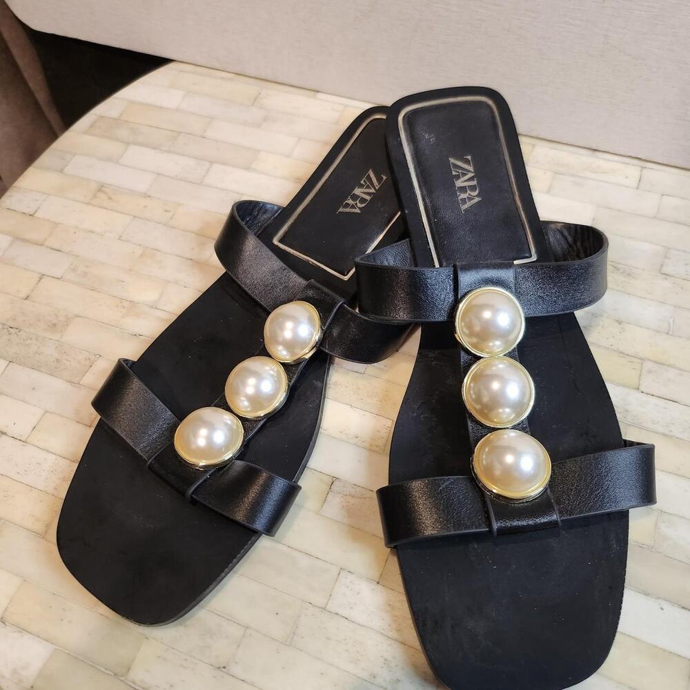 Zara faux pearl slide sandals - Picture 2 of 6